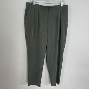 NEW Chicos Womens Medium Soft Tencel Skimmer‎ Pants Fashion Evergreen Pleated